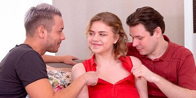 Aesthetic hottie Bella Breeze gets screwed from behind