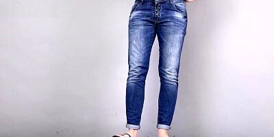 Alina roach crush in flip flop sandal