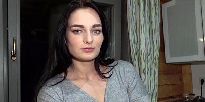 Alluring Amateur Girl Takes Dick