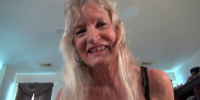 American grannies and gilfs showing their best parts