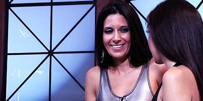 April ONeil, Nikki Daniels - Sexual Machines 2 - Vega A