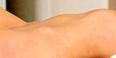 Bare brunette hottie fucks masseur