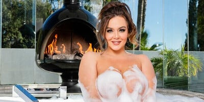 Big Boobs In Bubbles