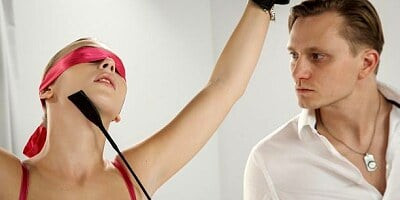 Blindfolded sex doll Jenny Wild is enjoying morning sex