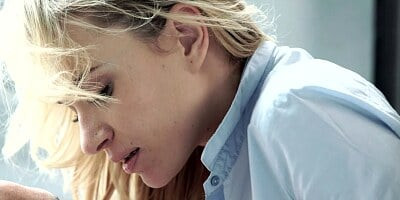 Blonde kisses dick and she then gets a facial in her mouth