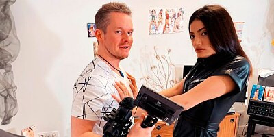 Brunette hottie Penelope Cum opens her hungry gate for a white dick