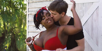 Busty fat ebony Layton Benton lets Markus Dupree fuck herself