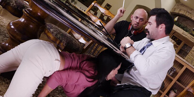 Busty slut Ariella Ferrera blowjobs her fucked under the table