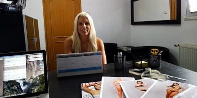 Cute blonde angel opens her hungry hole in the office