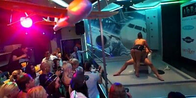 Dancing cuties fucking in the public