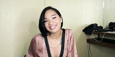 Ebony with round booty Honey Gold rides on a pretty fat white cock