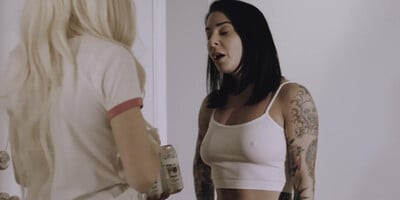 Elsa Jean hooks up with tatted milf Joanna Angel