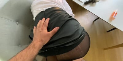 Fully Clothed Amateur Milf Masturbates To Bbc Gangbang Porn And Gets Fucked