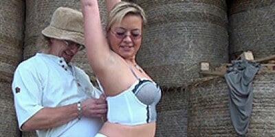 German wife surprises a farmer - MMVFilms