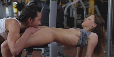 Ginger Fox And Nataly Gold Lesbian Sex