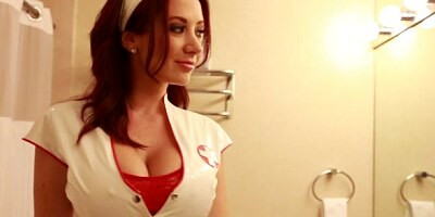 Godlike mommy with impressively big boobs Jayden Jaymes screwed for cash