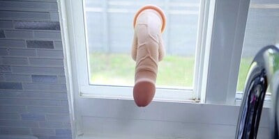 Good-looking teenage slut Vienna Rose likes intensive anal pound