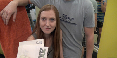 HUNT4K. Cute girl instead of training has sex in gym