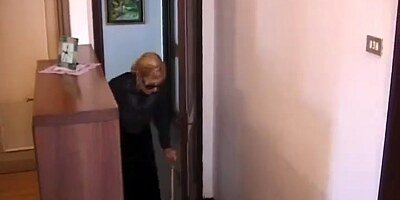 Italian granny is drilled in shower