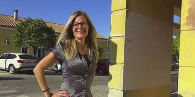 Jessy Secretary In The Park