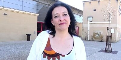 Jeux sulfureux avec Aline et Sandy 1