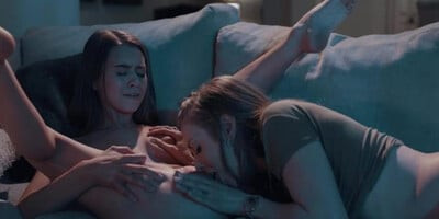 Karla Kush didnt expect to enjoy dong pussy licking with Jill Kassidy