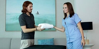 Lexi Luna is in control