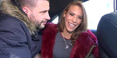 LUCIE SE FAIT PRENDRE A VERSAILLES