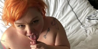 Met BBW at the hotel bar, she took me up to her room to blow me