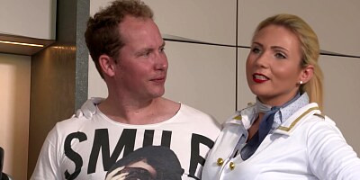 MMV - The Flight Attendant