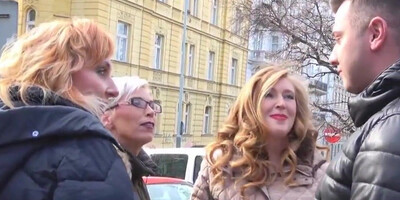 mom is pleasing son stepmom lesbian