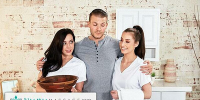 NuruMassage - 2 Masseuses For 1 Customer With Whitney Wright