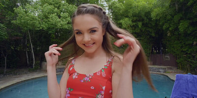 Outdoor poolside shagging with Megan Marx