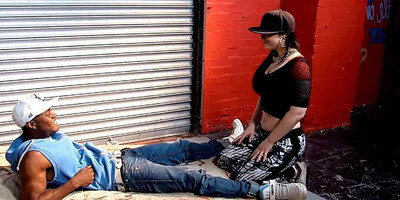 PAWG Saggy Tits Teen let Homeless Black Guy fuck her Publicly