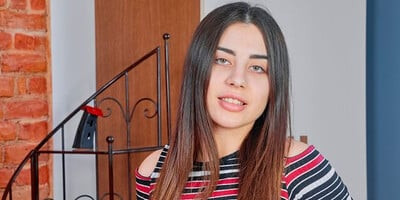 Pink toy pleases a pink pussy