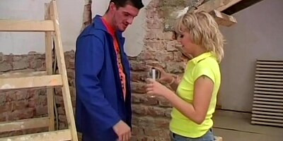 Pungent maiden gets her vagina banged