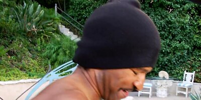 See nice interracial xxx - video 6