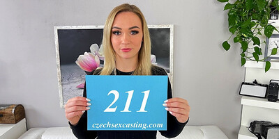 Sexy blonde cock eater shines in casting