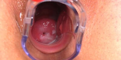 Sexy Vinna Reed allows a freaky doctor to check her pussy