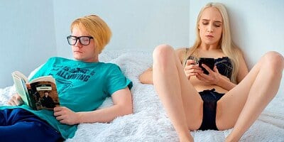 Slutty blonde with big bottom Jana Warm screwed from behind