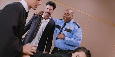 Smoking hot chick Kristina Rose getting double penetrated