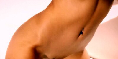 Solo girls are taking their clothes off and revealing their natural curves while dancing