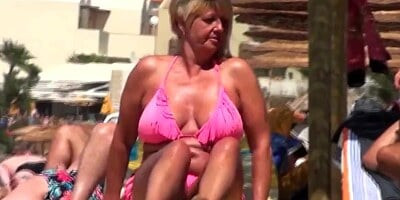 Spy beach mature granny saggy huge nipples