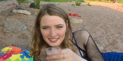 Steamy public fucking on the beach