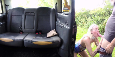 Taxi driver pleased Lexi Lou the hardest anal sex in her life