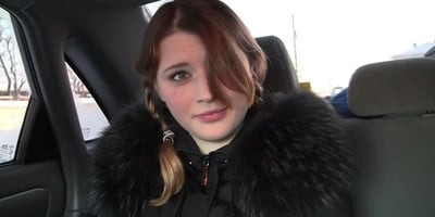 Teen amateur girls sex in the car