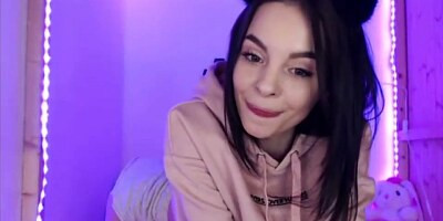 Teen girl LEXA strip on cam