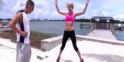 THE REAL WORKOUT - Fit blonde babe hardcore sex facial cumshot