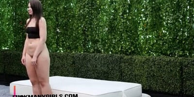 Thick White Girl Takes Her First Black Cock