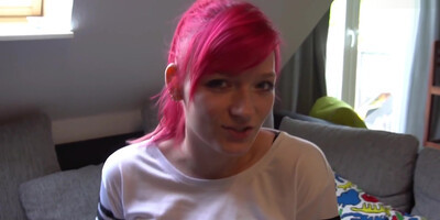 Tittenbesamung Extrem - Hardcore Deepthroat bis zum Anschlag MarryFox